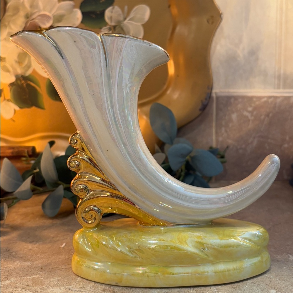 Vintage Horn O' Plenty Cornucopia Vase, Creamy White, 1940s Era